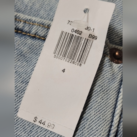 Old Navy Sky-Hi Jeans (Ankle) - Picture 6 of 10